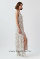 Light Cream Double-Slit Sleeveless Dress